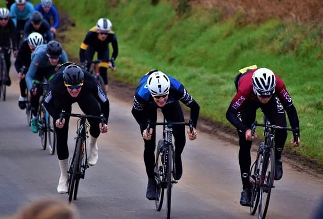 Image of Ben Swift winning Manx Viking Hamper Race